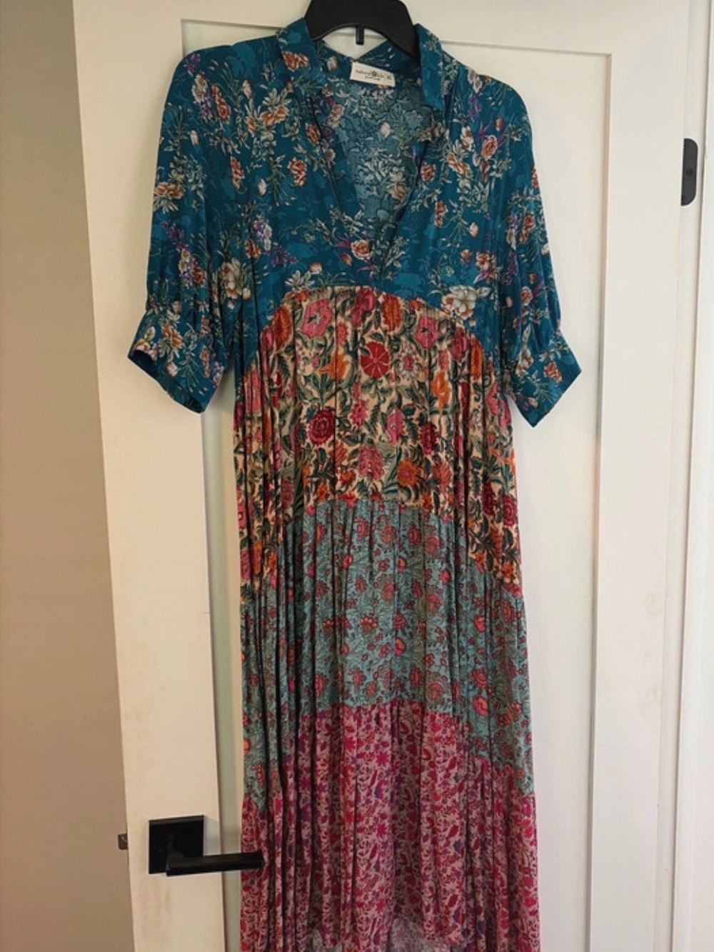 NATURAL LIFE Rebecca Teal and Pink Floral Tiered Maxi Dress